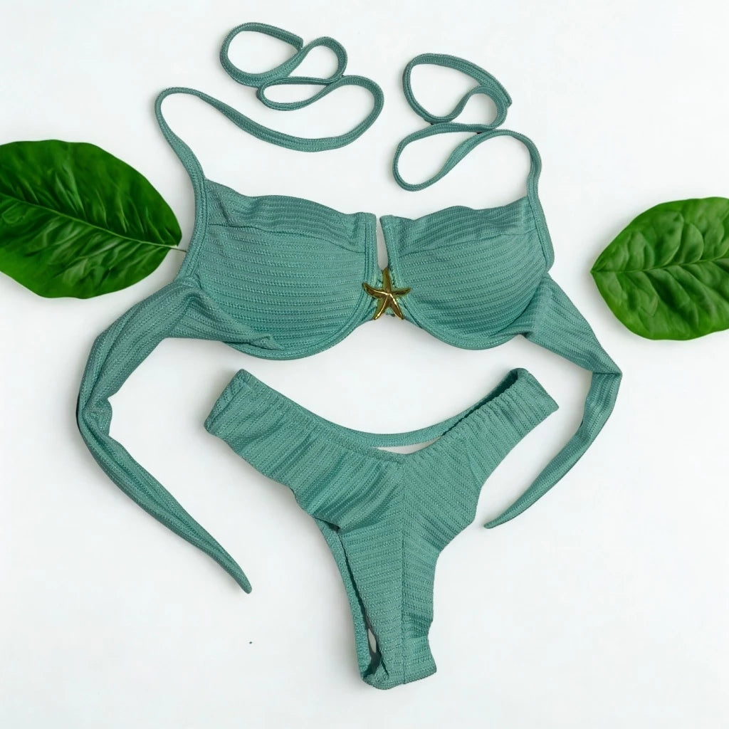 Biquíni Feminino Meia Taça com Bojo e Calcinha Asa Delta Ferrazi