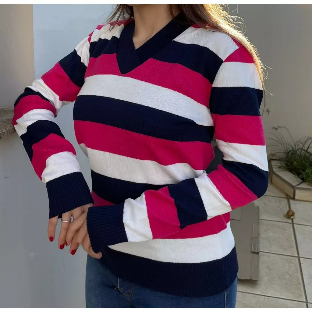 Blusa Feminina de Tricot Listrada com Gola V para Inverno Ferrazi