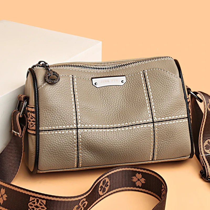 Bolsa Transversal Legítimo Aura Majestade, Elegância Atemporal e Praticidade Refinada