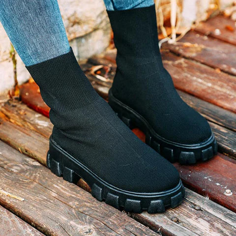 Bota Coturno Plataforma Urbana Horizonte Jazz, Estilo e Conforto em Cada Passo