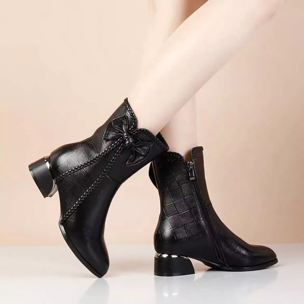 Bota Feminina Aveludado Aurora Boreal Harmonia, Conforto Térmico e Estilo para o Inverno