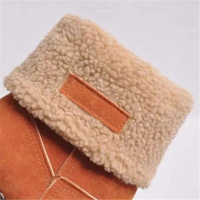Bota de Inverno Forro Aveludado Estilo Aurora Boreal, Conforto Térmico e Elegância Nos Dias Frios