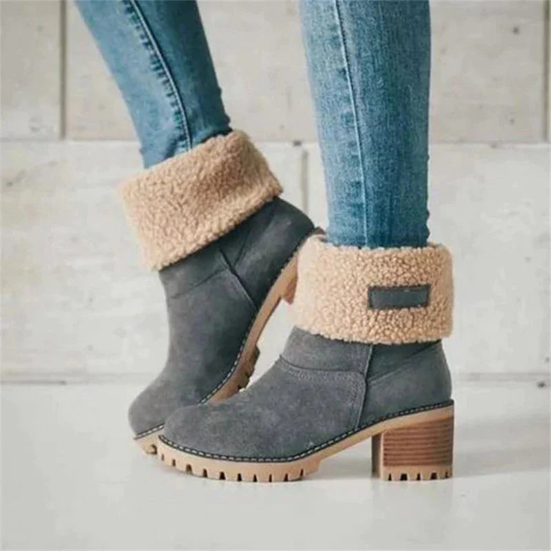 Bota de Inverno Forro Aveludado Estilo Aurora Boreal, Conforto Térmico e Elegância Nos Dias Frios