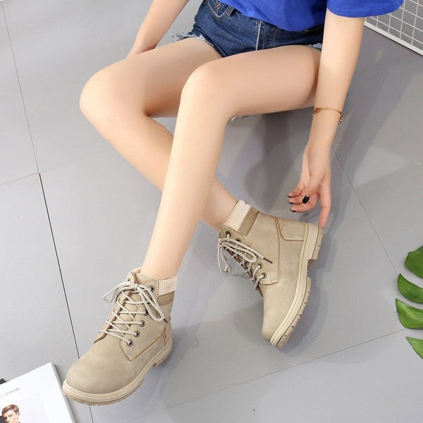 Bota Feminina Premium Eclipse Harmonia, Elegância e Conforto em Dias Frios