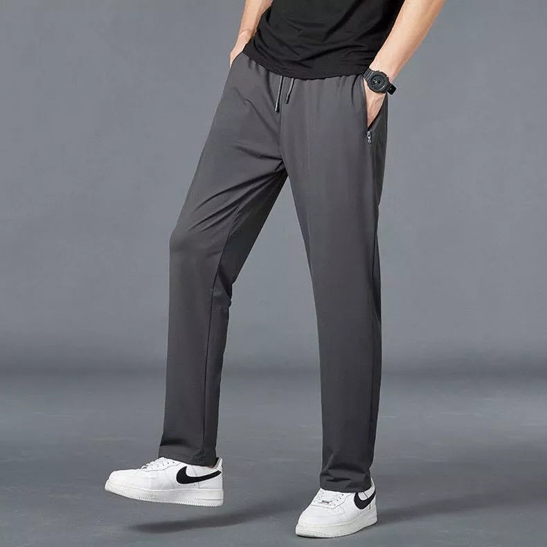 Calça Esportiva Masculina com Zíper nos Bolsos Ferrazi