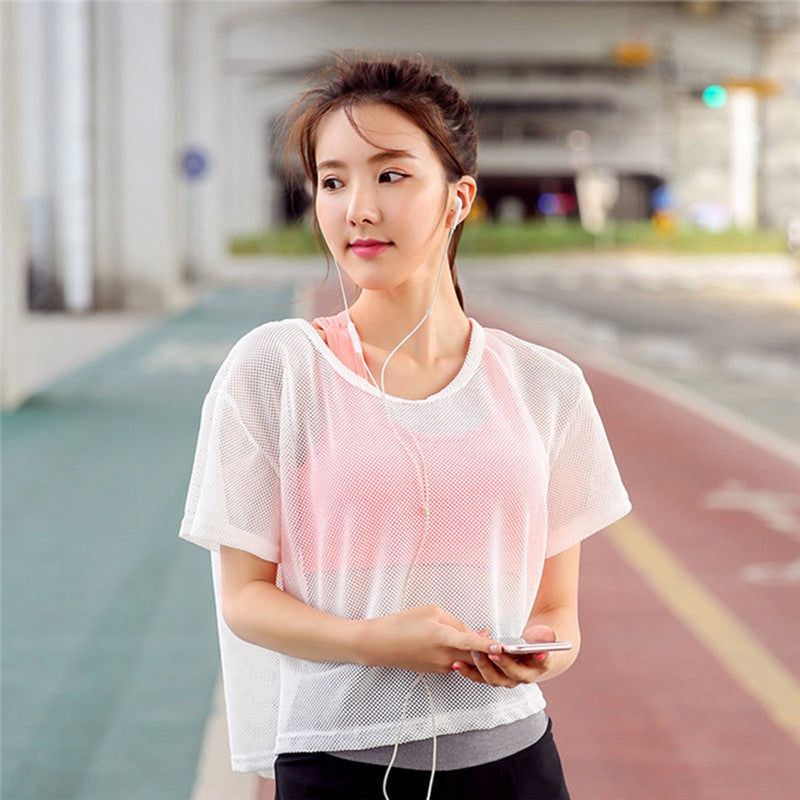 Camisa Feminina Esportiva Transparente de Malha Ferrazi