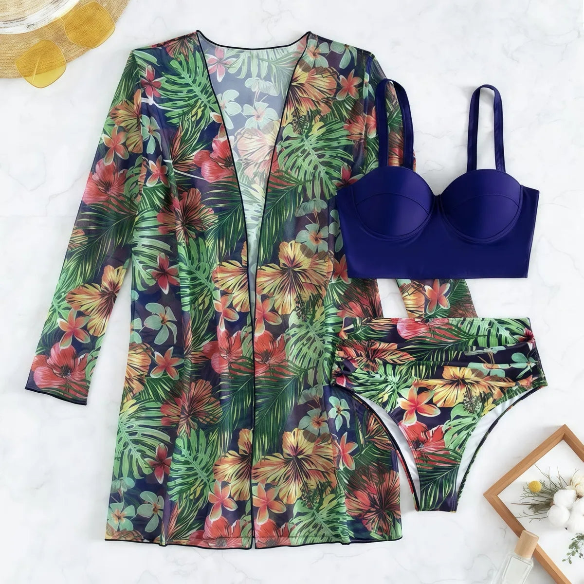 Conjunto Biquíni 3 Peças Feminino com Saída de Praia Estampa Tropical Ferrazi