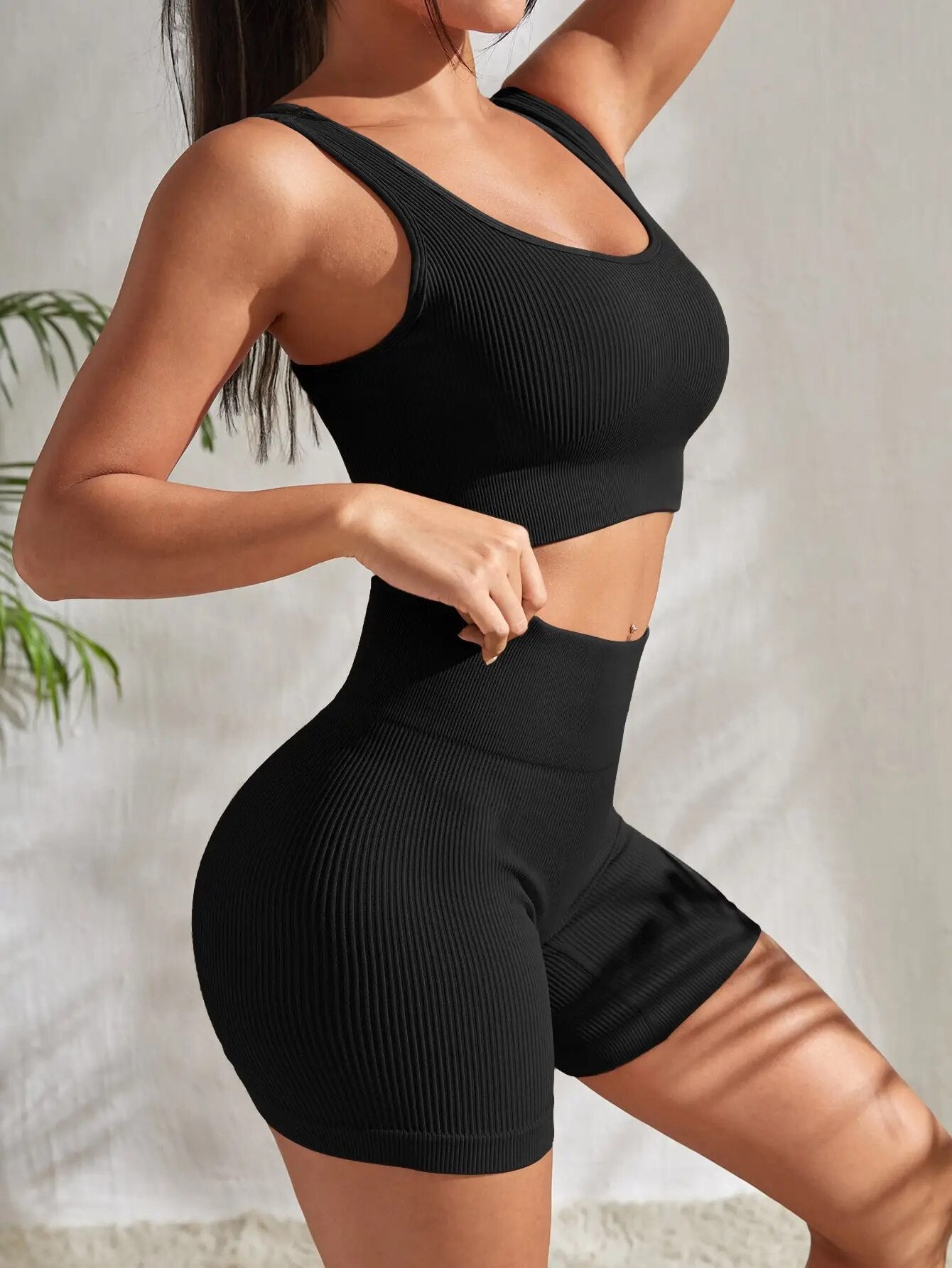 Conjunto de Treino Top e Short Feminino Ferrazi