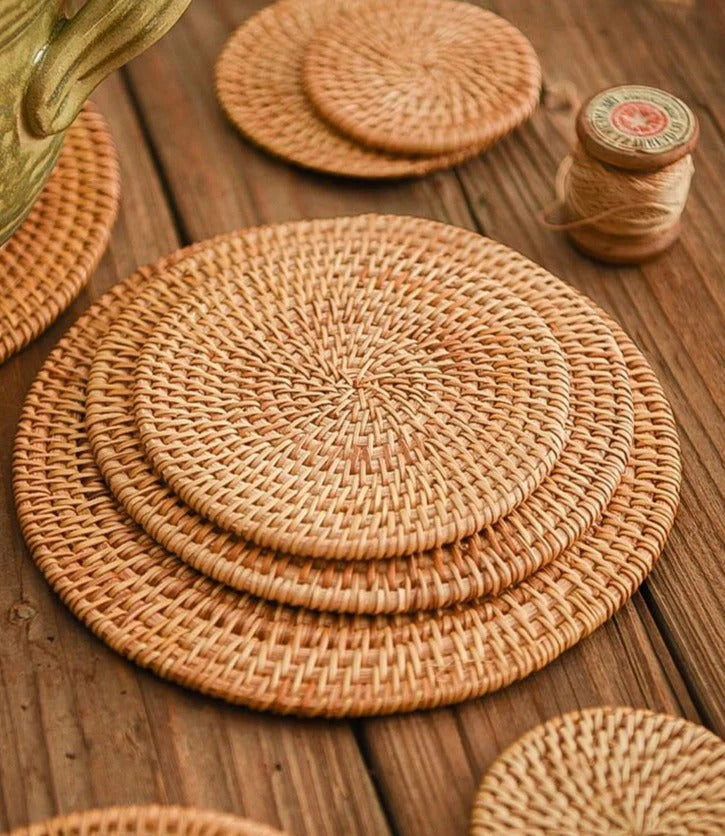 Jogo Americano Sousplat de Rattan Ferrazi