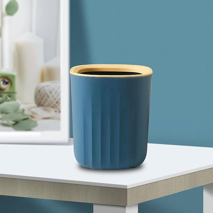 Mini Lixeira de Mesa Minimalista Ferrazi