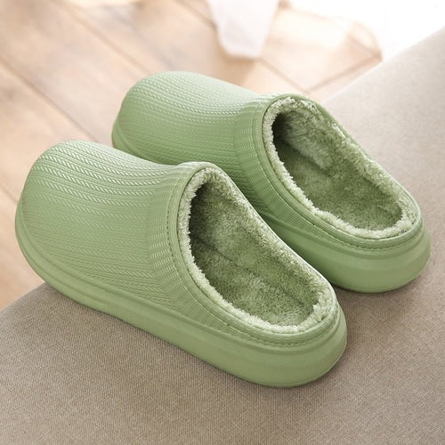 Pantufa Feminina Forro Pelúcia Aura Serenidade, Conforto e Segurança para o Inverno