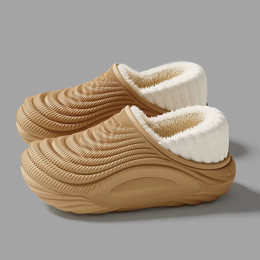 Pantufa Feminina Peluciada Impermeável Antiderrapante para Inverno Ferrazi