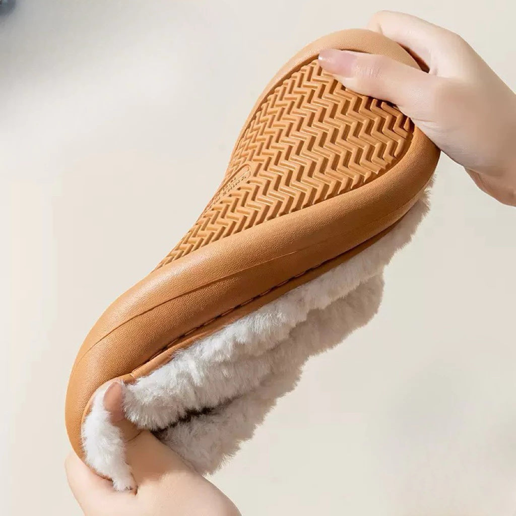 Pantufa Unissex Aveludada Antiderrapante para Inverno Ferrazi