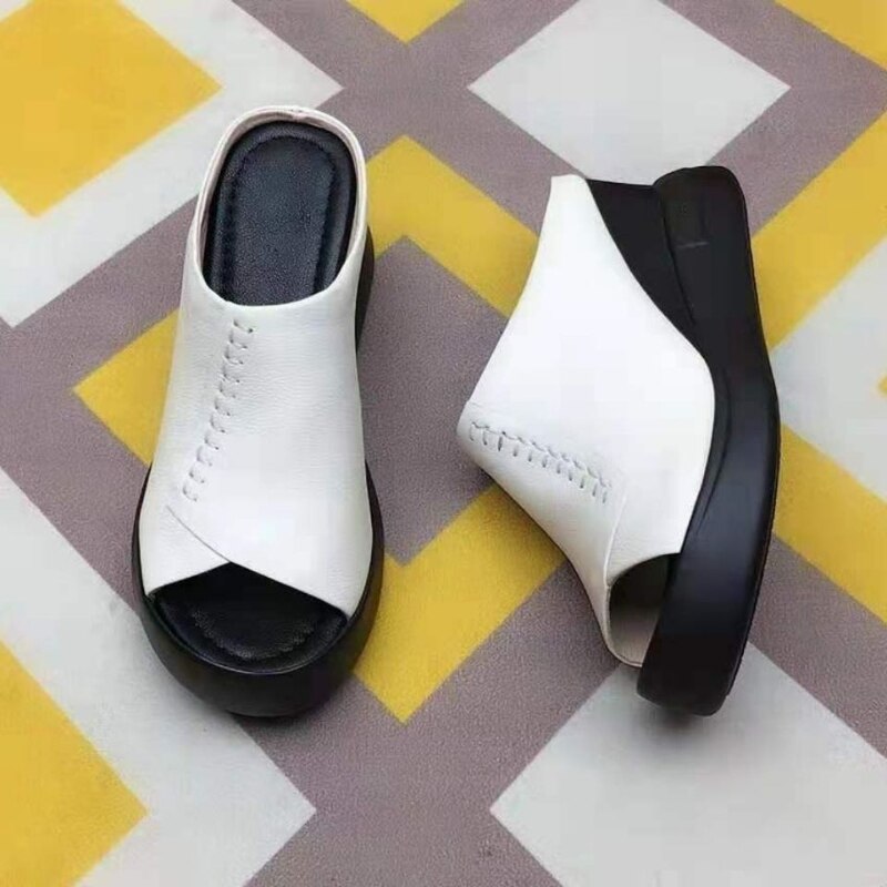 Sandália Anatômica Sola Flexível Aura Caminho Serenidade, Conforto Elegante Para o Dia Todo