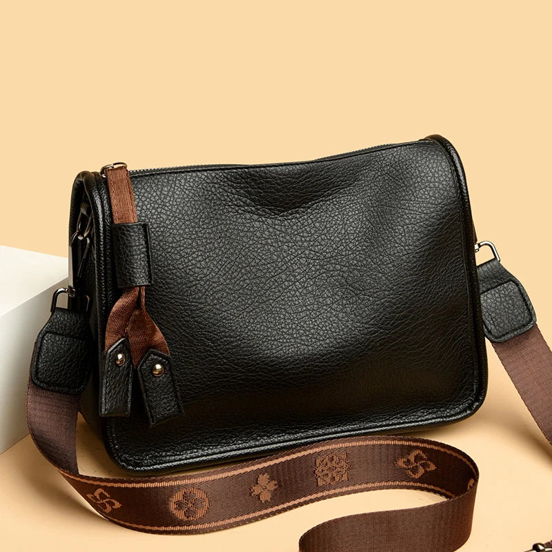 Bolsa Transversal Legítimo Essência Urbana Prisma, Elegância Atemporal e Durabilidade