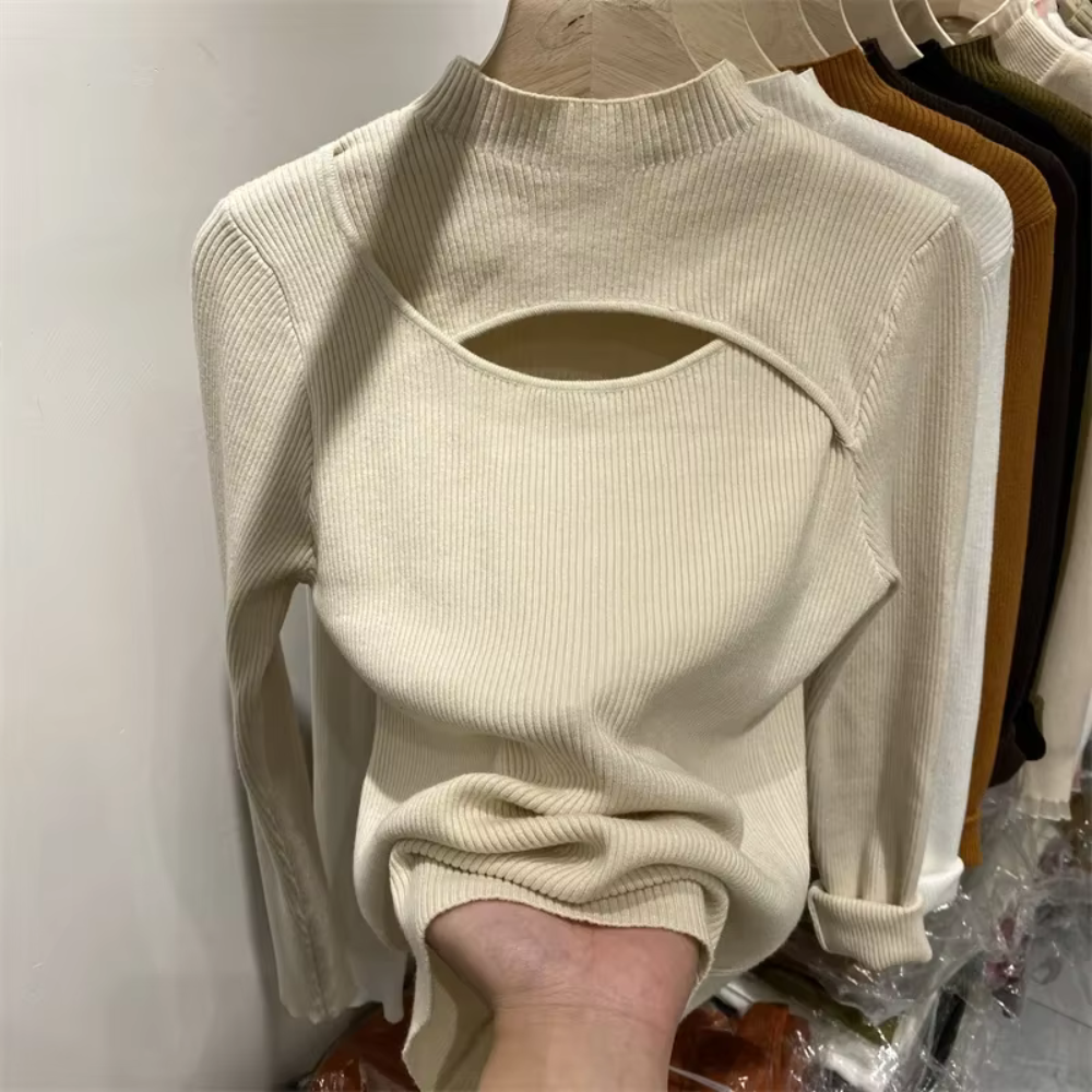 Suéter Feminino de Tricô Canelado com Gola Redonda para Inverno Ferrazi