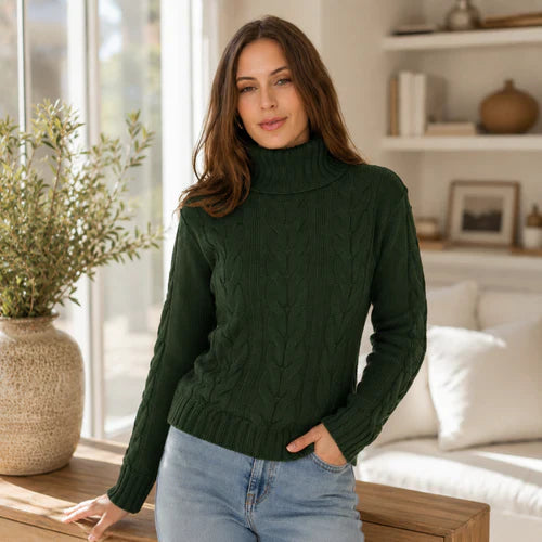 Suéter Feminino de Tricô Gola Alta Trançado Ferrazi