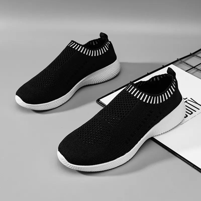 Tênis Feminino Slip On Estilo Botinha Esportivo Ferrazi