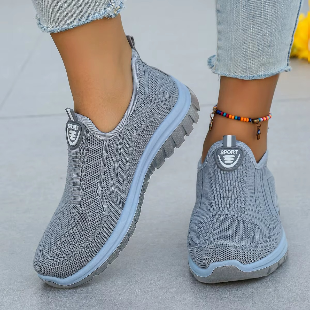 Tênis Feminino Slip On Respirável com Solado Antiderrapante Ferrazi