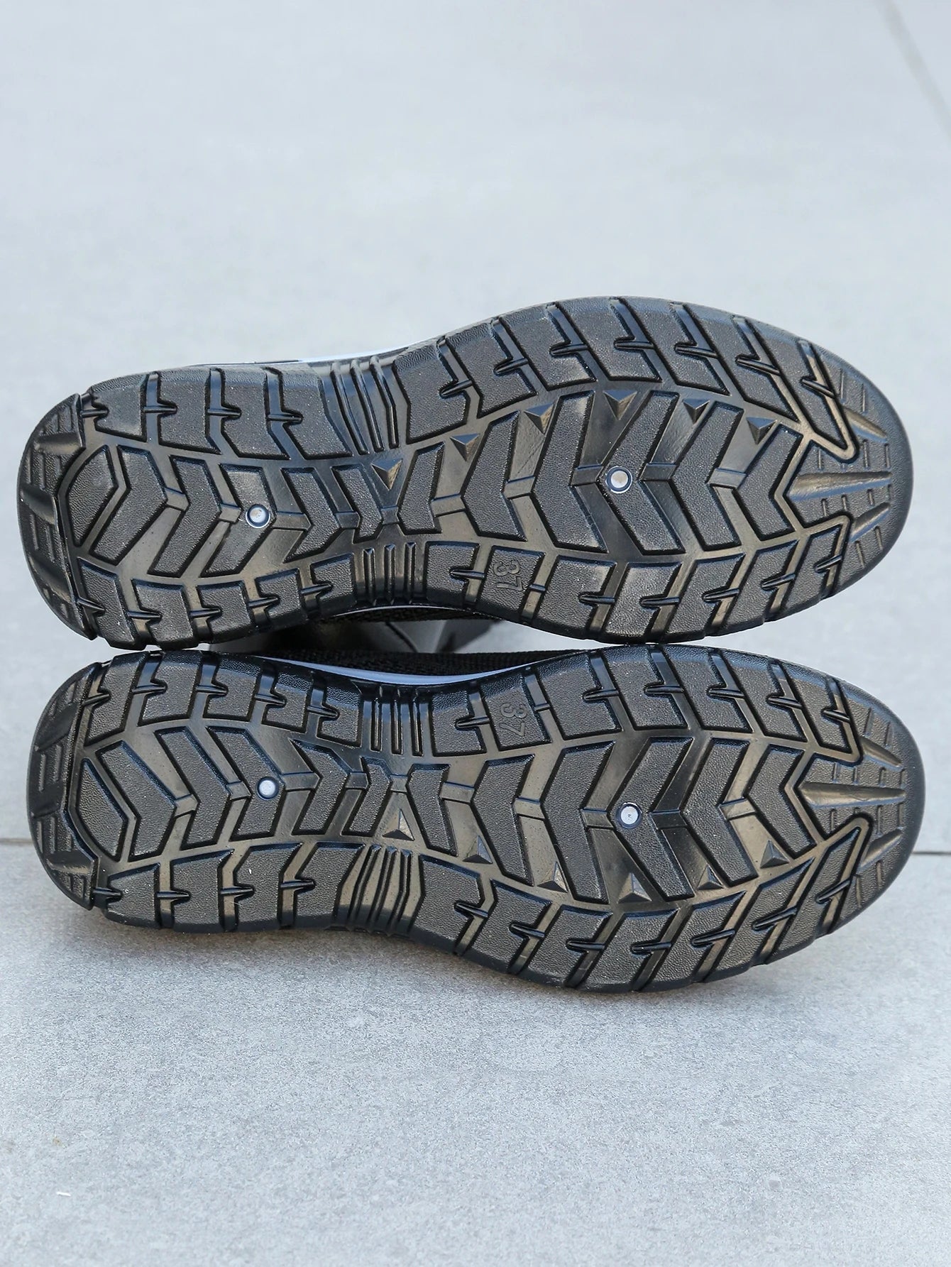 Tênis Feminino Slip On Respirável com Solado Antiderrapante Ferrazi