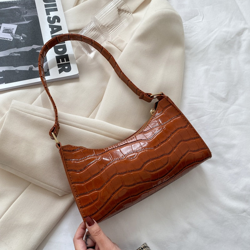 Bolsa Casual Sintético Verso Jazz Oásis, Estilo e Praticidade em Todos os Momentos