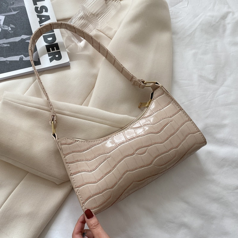 Bolsa Casual Sintético Verso Jazz Oásis, Estilo e Praticidade em Todos os Momentos
