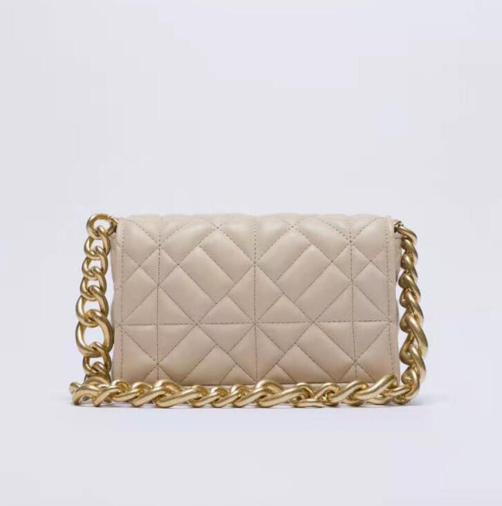 Bolsa Casual Sintético Aura Prisma, Estilo Versátil com Conforto no Ombro