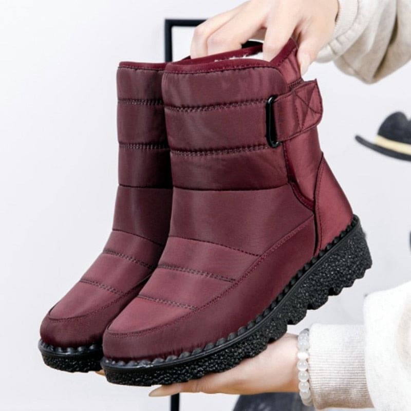 Bota Feminina Isolamento Térmico Horizonte Sereno Gaia, Conforto e Proteção Contra o Frio
