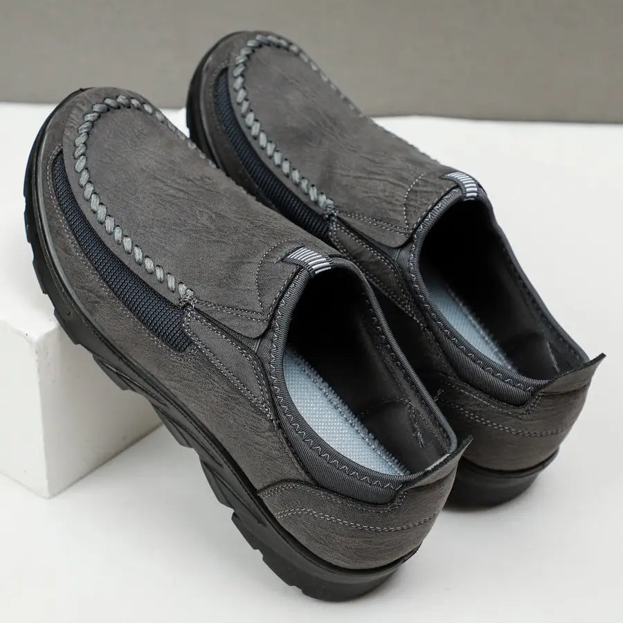 Sapato Casual Sintético Eclipse Urbano Harmonia, Conforto Sem Esforço Para o Dia a Dia